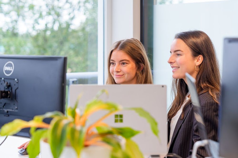 Bluedesk E-Business B.V.